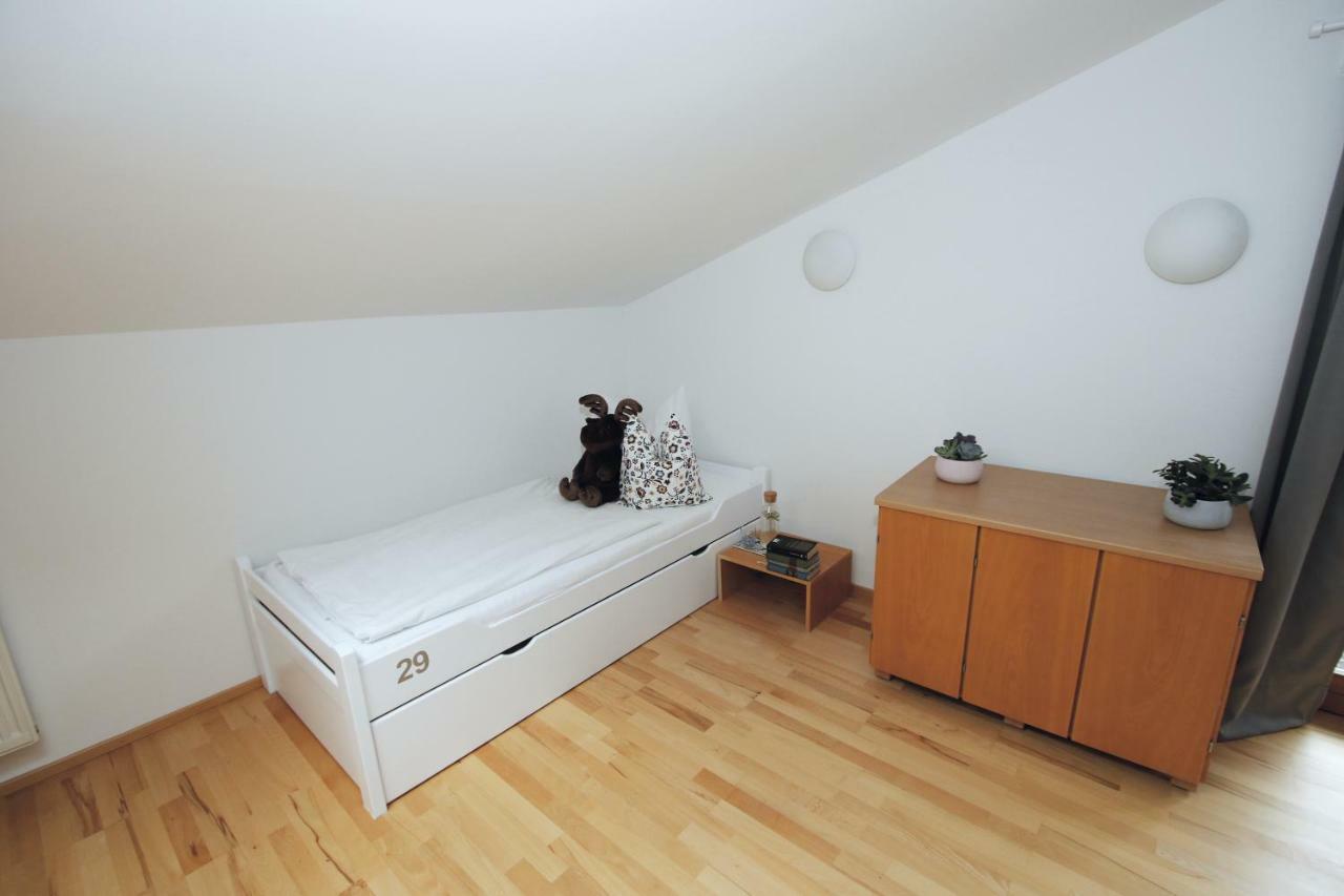 Berg Blick Jugendherberge Mit Privatzimmer Kochel am See Ngoại thất bức ảnh